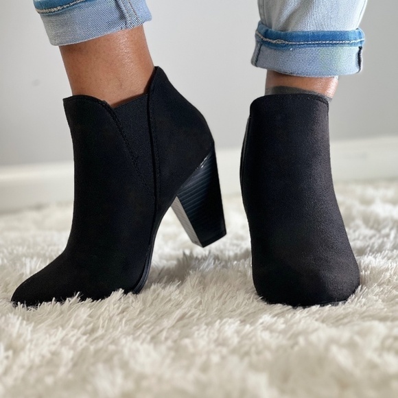 Black Heeled Slip On Ankle Booties - Picture 2 of 4